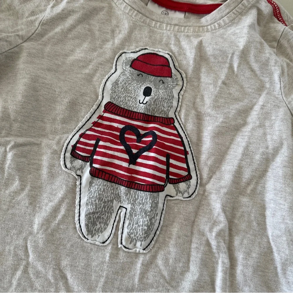 Hanna Andersson Oat Heather Bear Curved-Hem Appy Tee